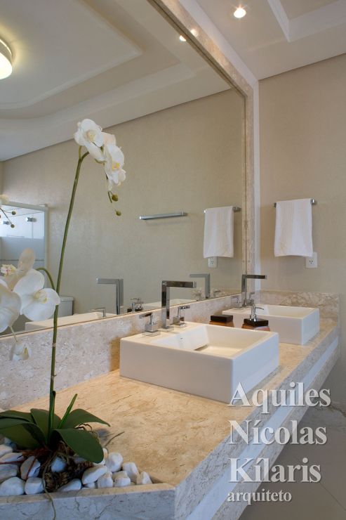 Arquiteto - Aquiles NÃcolas KÃlaris - Residential Projects - The countryside in the city