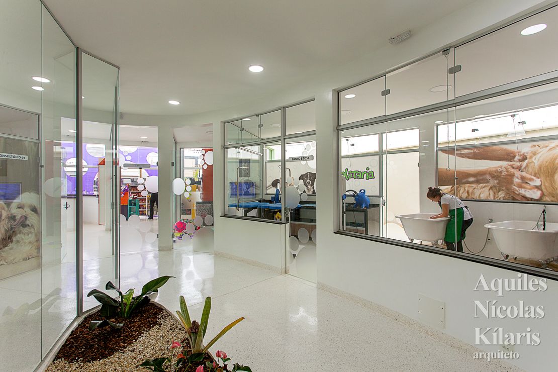 Arquiteto - Aquiles NÃcolas KÃlaris - Projetos Corporativos - ClÃnica Veterinária