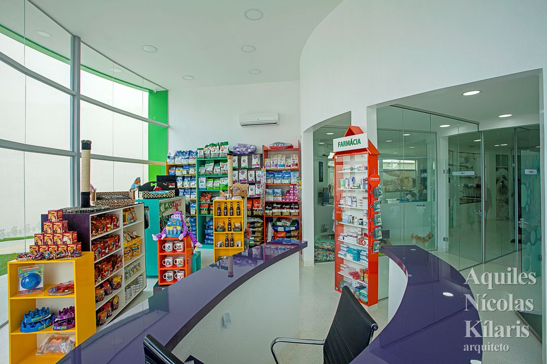 Arquiteto - Aquiles NÃcolas KÃlaris - Projetos Corporativos - ClÃnica Veterinária