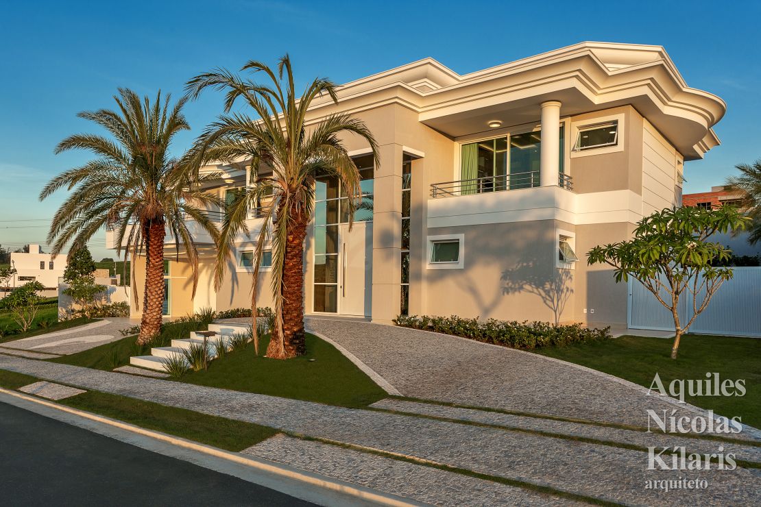 Arquiteto - Aquiles NÃcolas KÃlaris - Residential Projects - Classic House