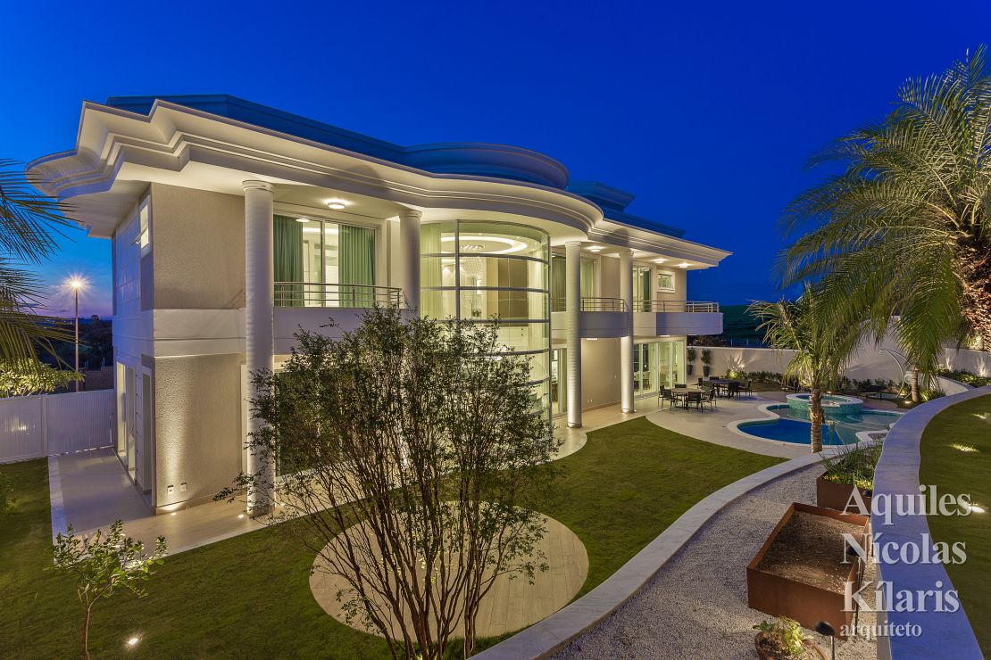 Arquiteto - Aquiles NÃcolas KÃlaris - Residential Projects - Classic House