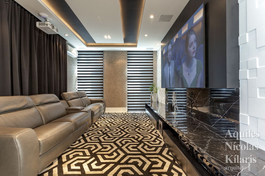 Arquiteto - Aquiles NÃcolas KÃlaris - Residential Projects - Classic House