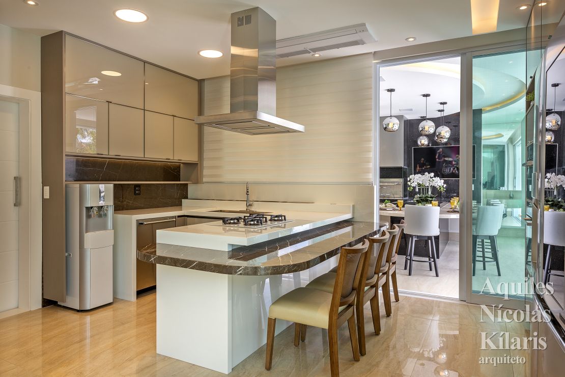 Arquiteto - Aquiles NÃcolas KÃlaris - Residential Projects - Classic House