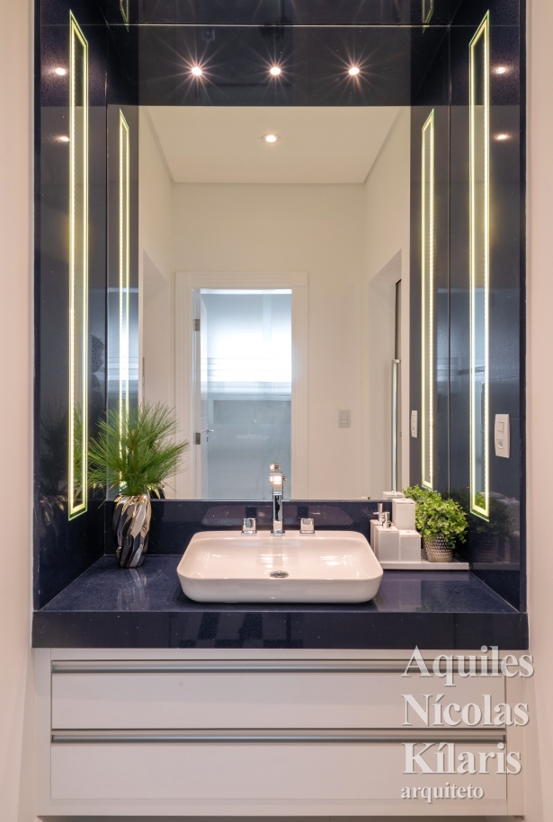 Arquiteto - Aquiles NÃ­colas KÃ­laris - Residential Projects - De La Torre House