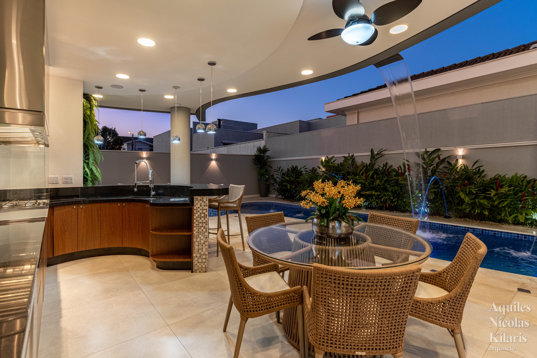 Arquiteto - Aquiles NÃ­colas KÃ­laris - Projetos Residenciais - Casa Metropolitan