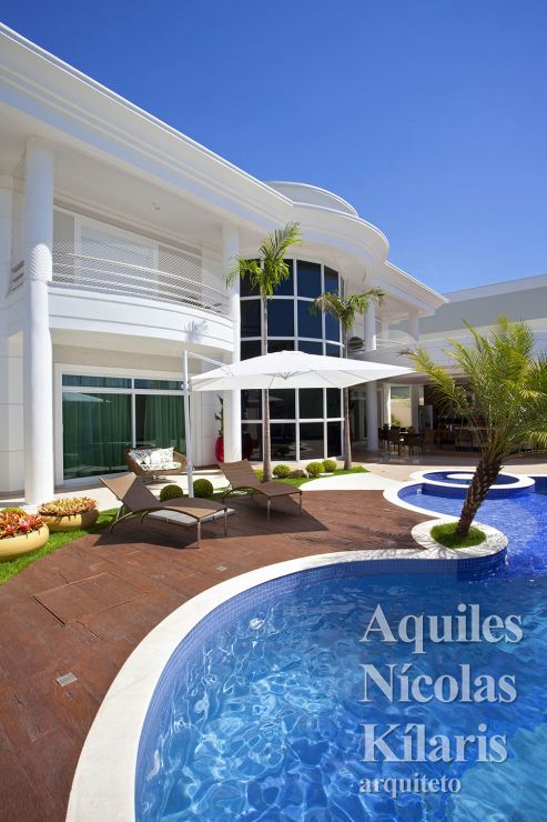 Arquiteto - Aquiles NÃcolas KÃlaris - Residential Projects - Curved Houses in the Neoclassical