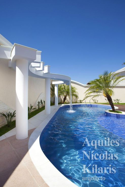Arquiteto - Aquiles NÃcolas KÃlaris - Residential Projects - Curved Houses in the Neoclassical