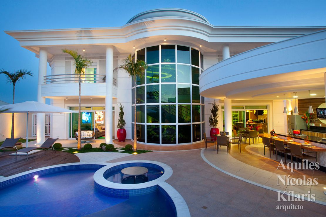 Arquiteto - Aquiles NÃcolas KÃlaris - Residential Projects - Curved Houses in the Neoclassical