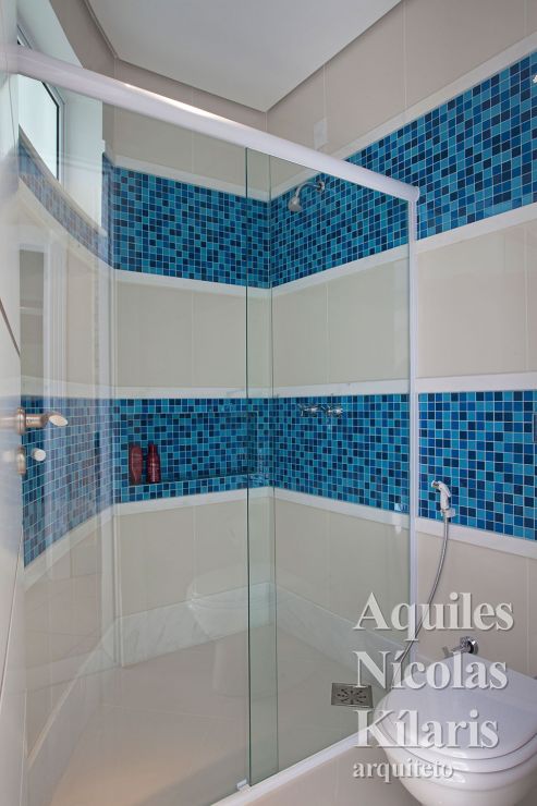 Arquiteto - Aquiles NÃcolas KÃlaris - Residential Projects - Curved Houses in the Neoclassical