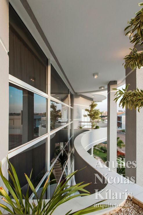 Arquiteto - Aquiles NÃ­colas KÃ­laris - Residential Projects - Flora House