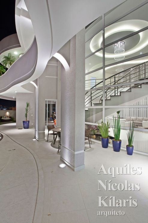Arquiteto - Aquiles NÃ­colas KÃ­laris - Residential Projects - Flora House