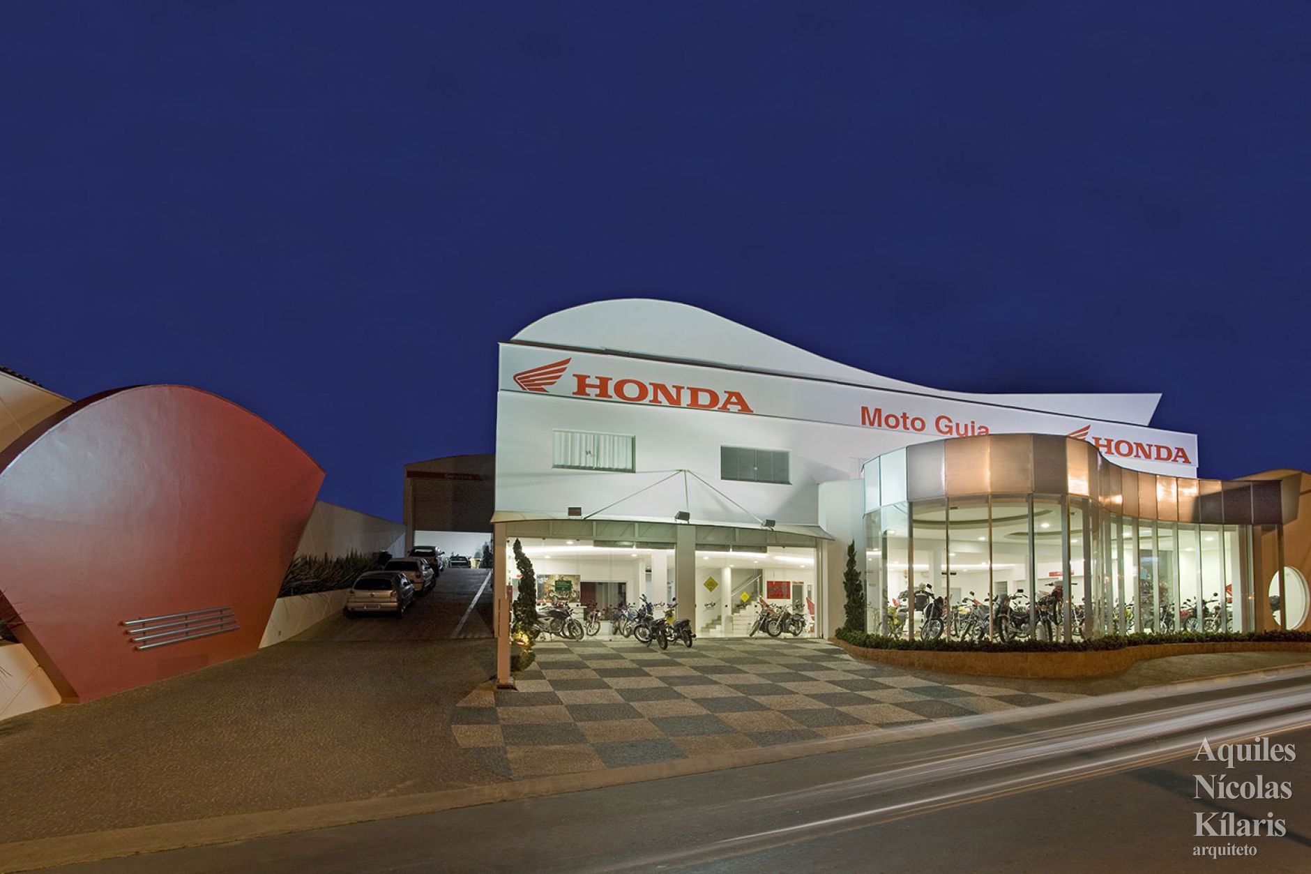 Arquiteto - Aquiles Nícolas Kílaris - Corporate Projects - Concessionária Honda