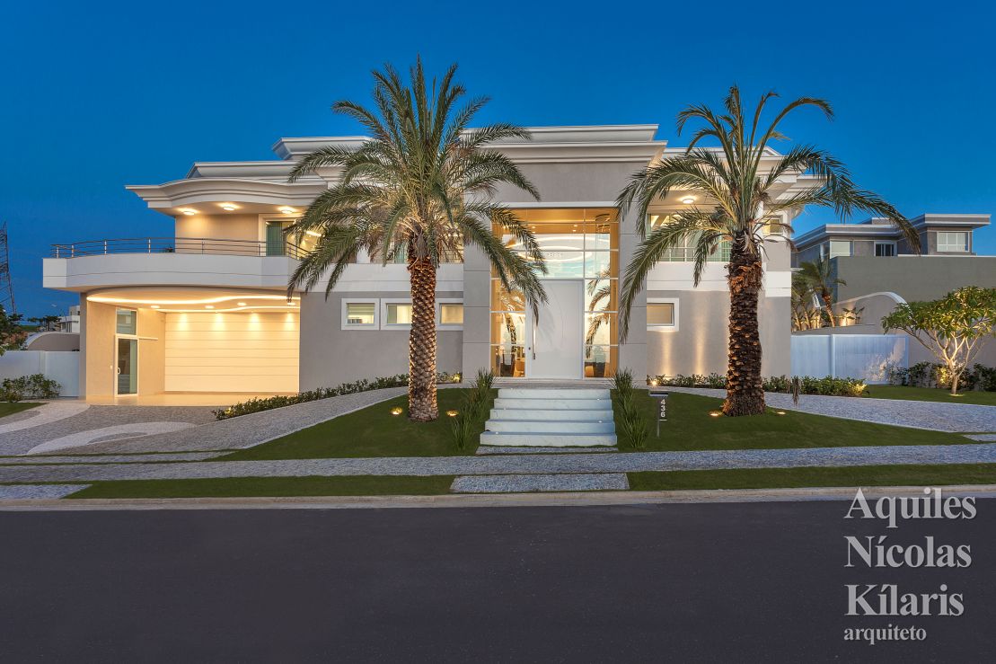 Arquiteto - Aquiles NÃcolas KÃlaris - Residential Projects - Classic House