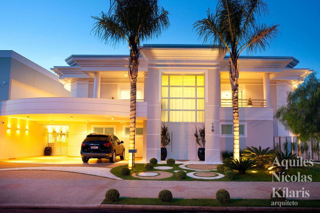 Arquiteto - Aquiles NÃcolas KÃlaris - Residential Projects - Curved Houses in the Neoclassical